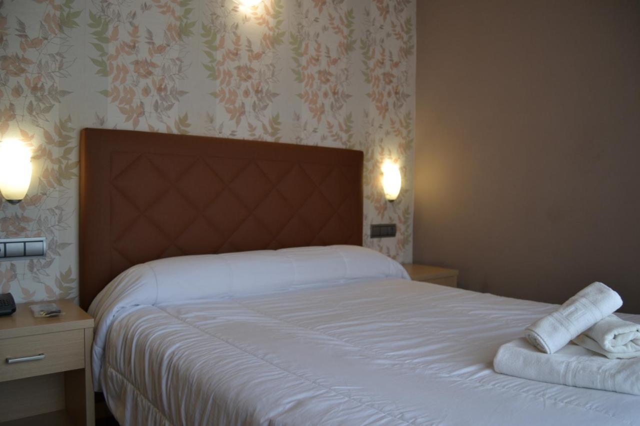 Apartamentos Spa Cueto Onís Екстериор снимка