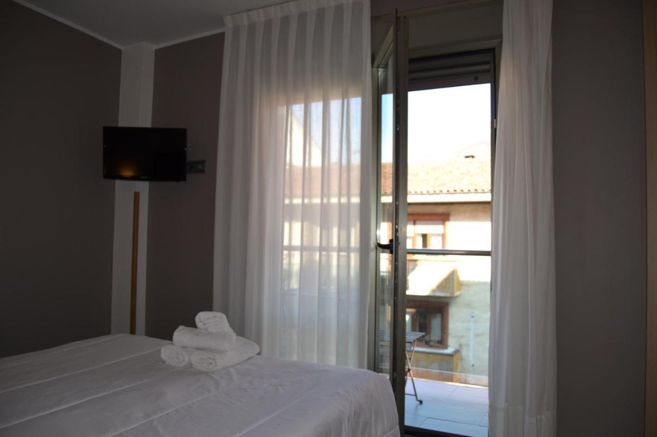 Apartamentos Spa Cueto Onís Екстериор снимка